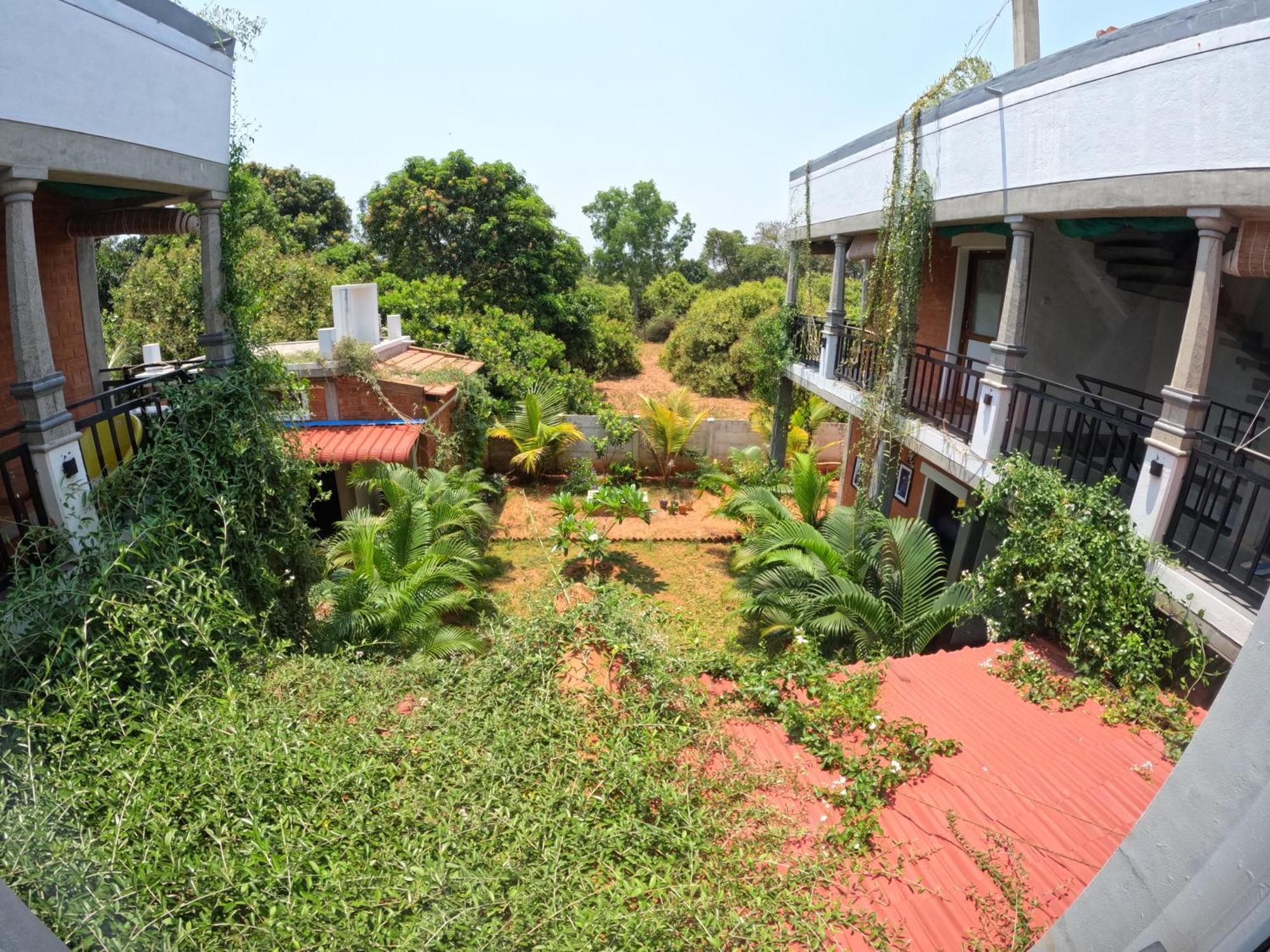 Wow Farm House Auroville Exterior photo